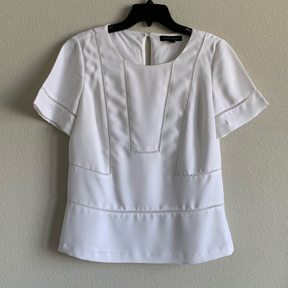 Banana Republic Short Sleeved White Blouse